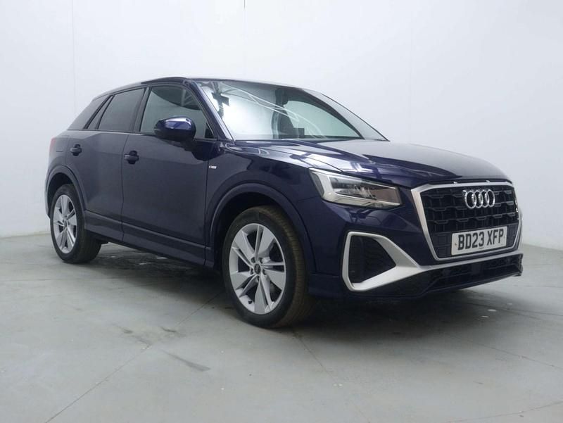 Used Audi Q2 S-Line 150 HP (110 kW) 2023 Blue SUV