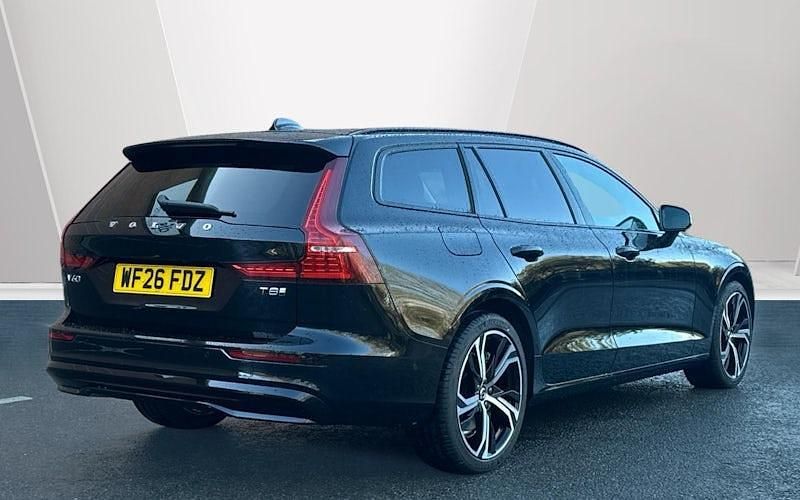 Used Volvo V60 Ultra 455 HP (334 kW) 2025 Black Estate