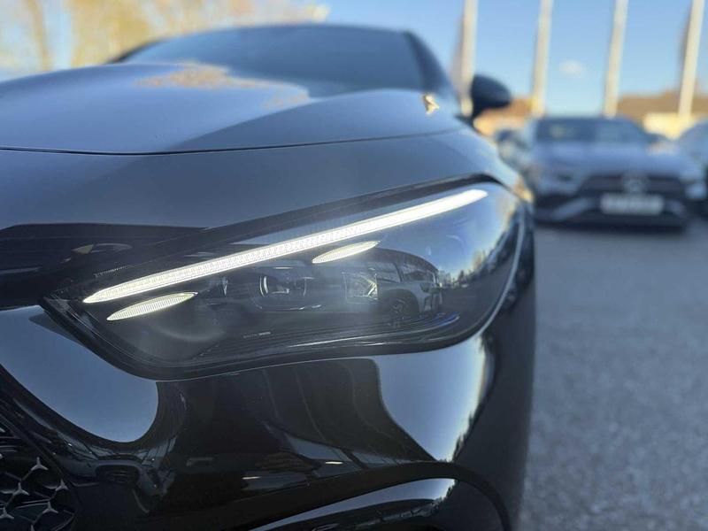 Used Mercedes CLE200 AMG Line Premium Plus 204 HP (150 kW) 2025 Black Coupe