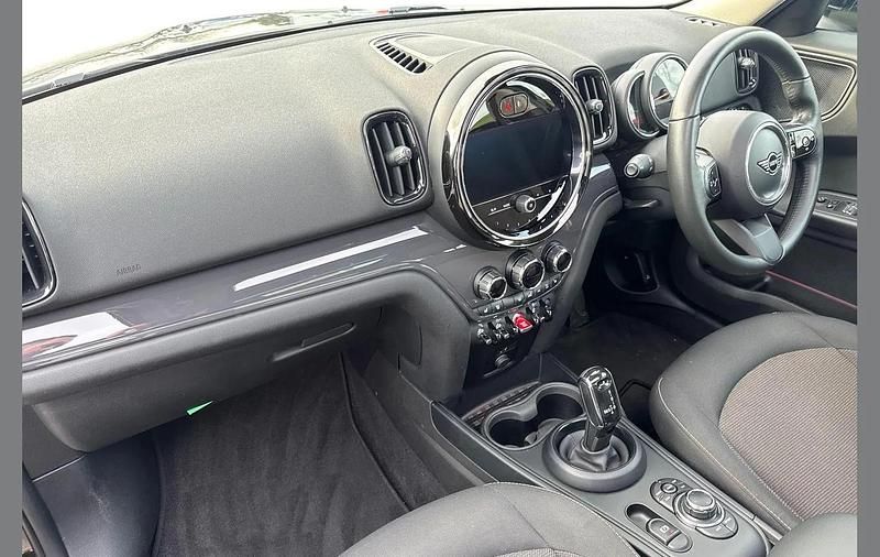 Used Mini Cooper Countryman Classic 134 HP (98 kW) 2022 Black SUV