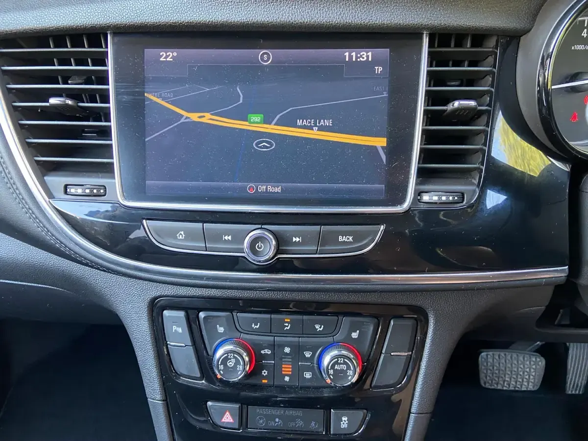 Used Vauxhall Mokka X Elite 2018 Silver SUV