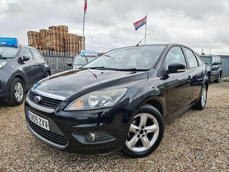 Used Ford Focus Zetec 100 HP (73 kW) 2009 Black Hatchback