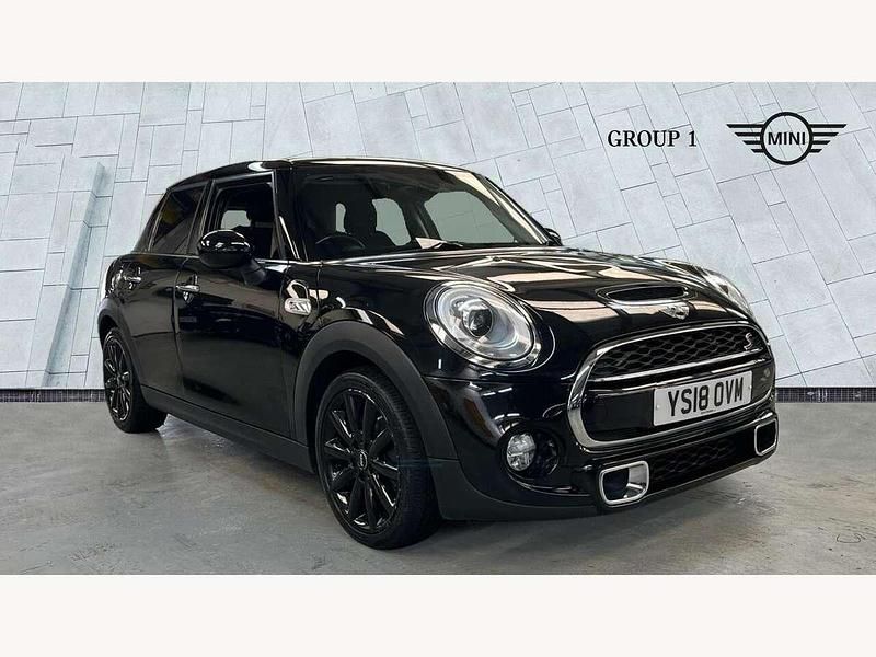 Black Used 2018 Mini Cooper S Hatch Hatchback | £10,750 (Fair price) - Image 1/4
