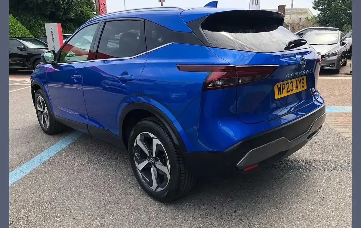 Used Nissan Qashqai N-Connecta 138 HP (101 kW) 2023 Blue SUV