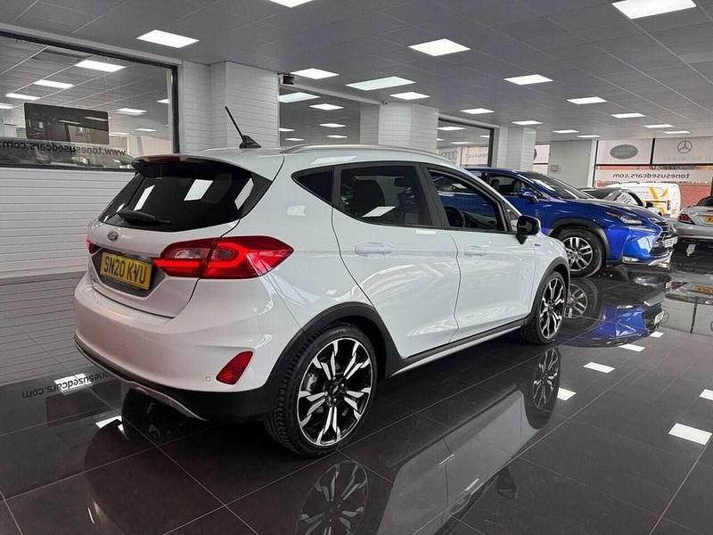Usado Ford Fiesta Active X 125 HP (91 kW) 2020 Branco Citadino