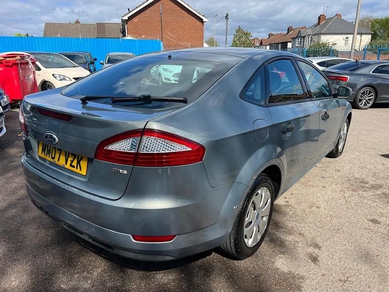 Used Ford Mondeo 100 HP (73 kW) 2007 Grey Hatchback