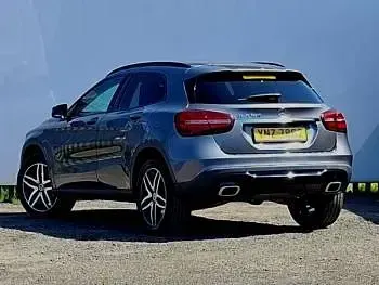 Used Mercedes GLA180 Urban 122 HP (89 kW) 2019 Grey SUV