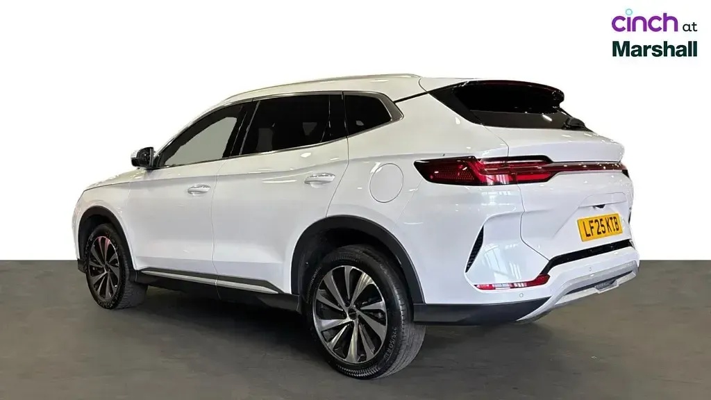 Used BYD Seal U Comfort 218 HP (160 kW) 2025 White SUV