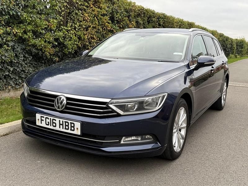 Blue Used 2016 VW Passat Business Estate | £4,995 (Fair price) - Image 1/4
