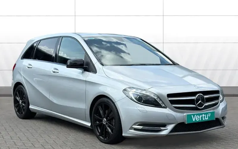 Used Mercedes B180 109 HP (80 kW) 2014 Hatchback
