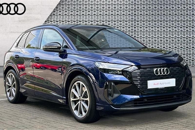 Blue Used 2023 Audi Q4 e-tron Comfort SUV | £33,017 (Expensive) - Image 1/4