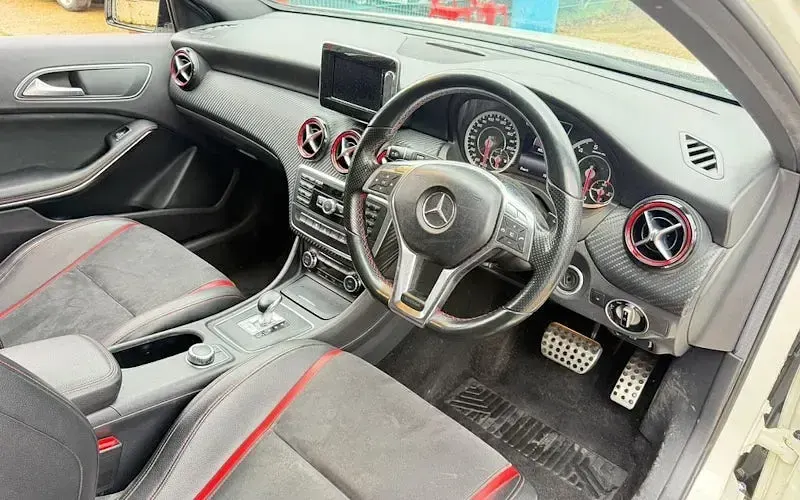 Second-hand Mercedes A45 AMG AMG 360 CP (264 kW) 2014 Alb Hatchback
