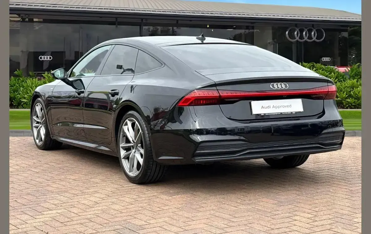 Used Audi A7 Black Edition 204 HP (150 kW) 2022 Black Sedan