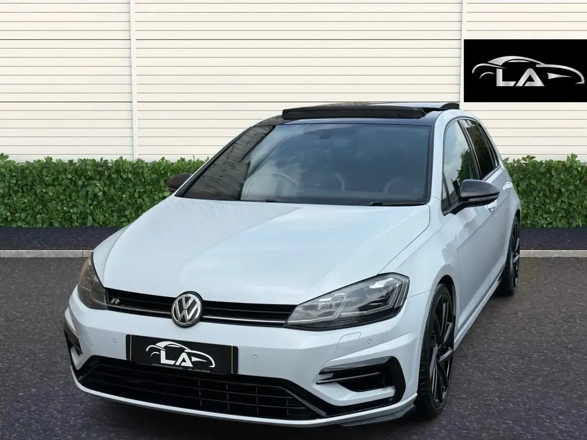 Used VW Golf VII R 300 HP (220 kW) 2019 Silver Hatchback