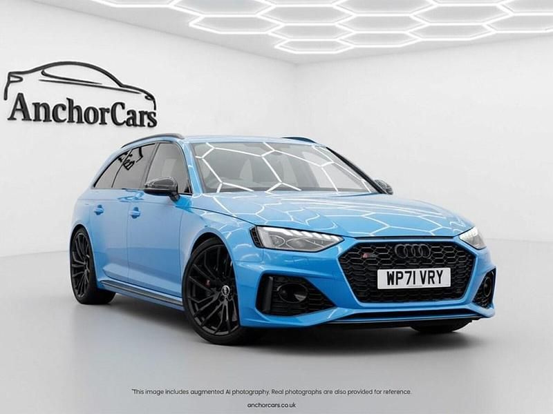 Used Audi RS4 Comfort 450 HP (330 kW) 2022 Blue Estate