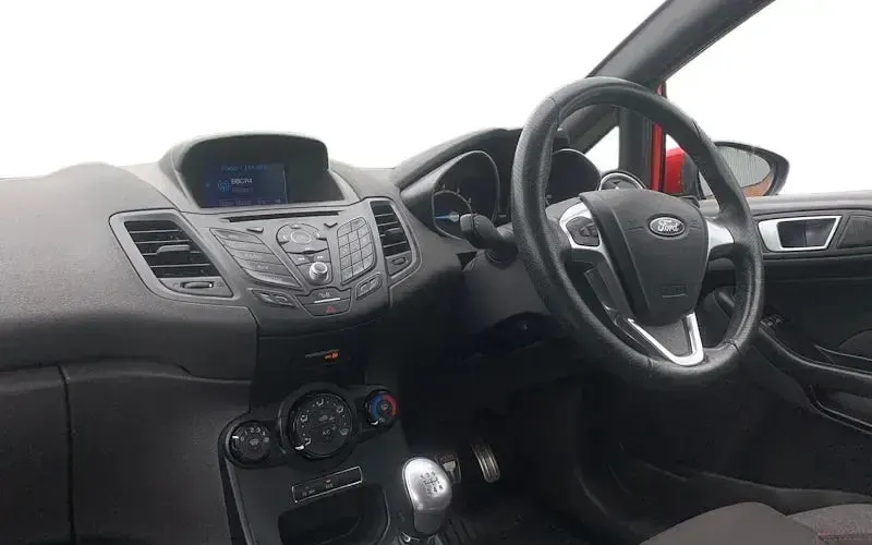 Used Ford Fiesta ST-Line 125 HP (91 kW) 2017 Red Hatchback