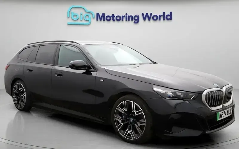 Begagnad BMW i5 M Sport 250 kW (340 HK) 2025 Kombi