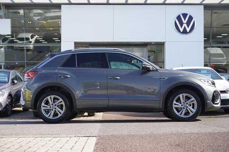 Used VW T-Roc R-line 150 HP (110 kW) 2025 SUV