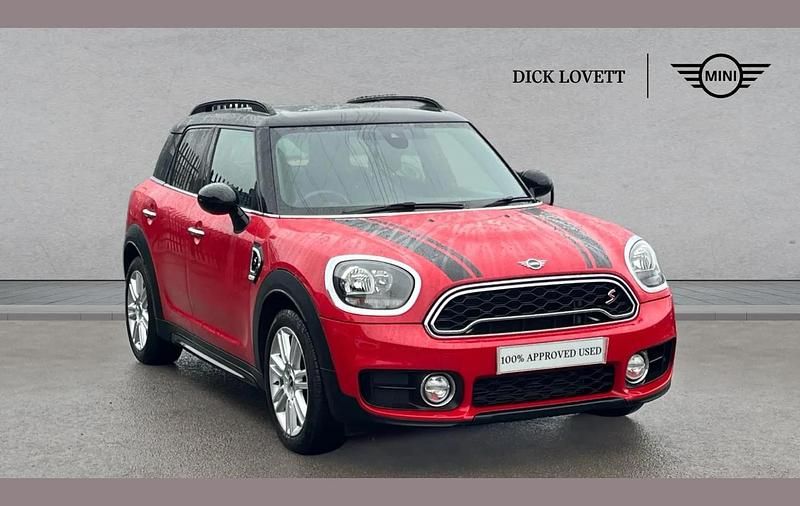 Used Mini Cooper S Countryman Exclusive 192 HP (141 kW) 2019 Red SUV