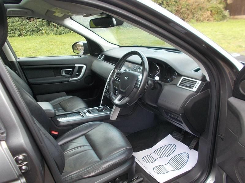 Used Land Rover Discovery Sport HSE 180 HP (132 kW) 2018 Grey SUV