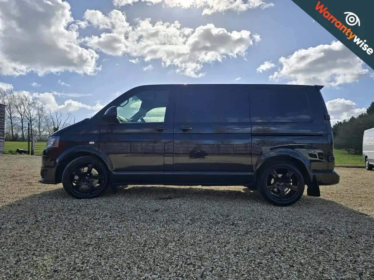 Used VW T5 Highline 180 HP (132 kW) 2015 Black Van