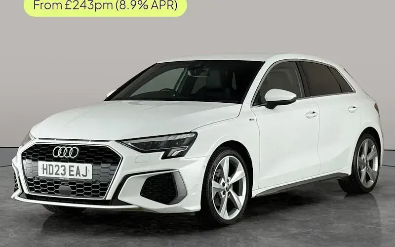 Begagnad Audi A3 Sportback S-Line 150 HK (110 kW) 2023 Halvkombi
