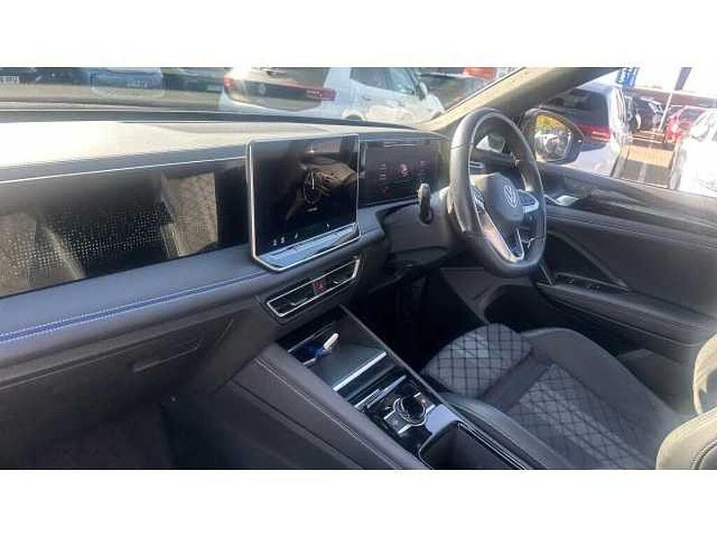 Used VW Tiguan R-line 150 HP (110 kW) 2024 SUV