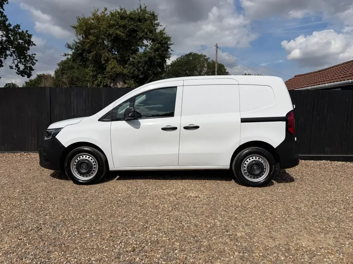 Used Renault Kangoo 2023 White MPV