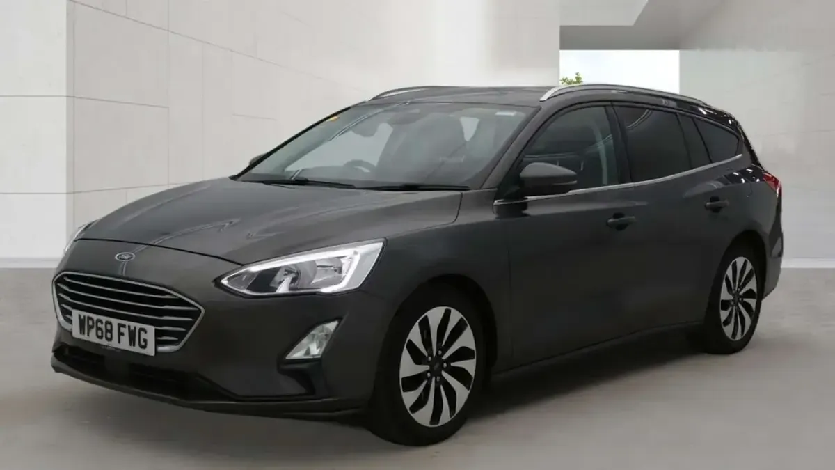 Used Ford Focus Zetec 2018 Grey Estate