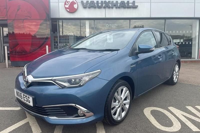 Used 2016 Toyota Auris Hybrid | £11,443 (Fair price) - Image 1/1