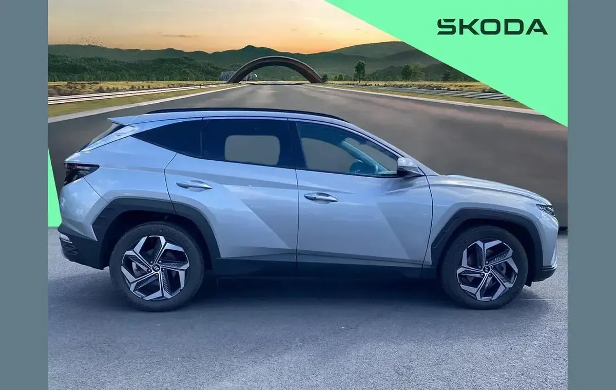 Used Hyundai Tucson Premium 230 HP (169 kW) 2022 Silver SUV
