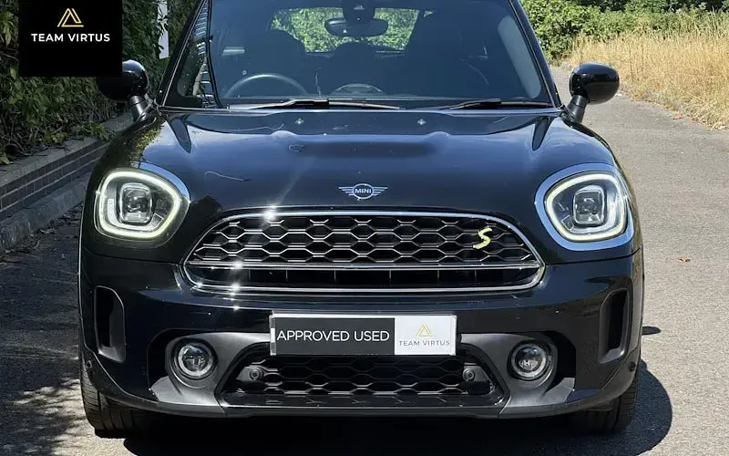 Used Mini Cooper S Exclusive 220 HP (161 kW) 2022 Hatchback