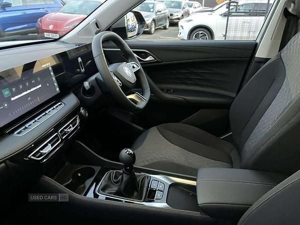 Used MG HS SE 170 HP (125 kW) 2025 Grey SUV