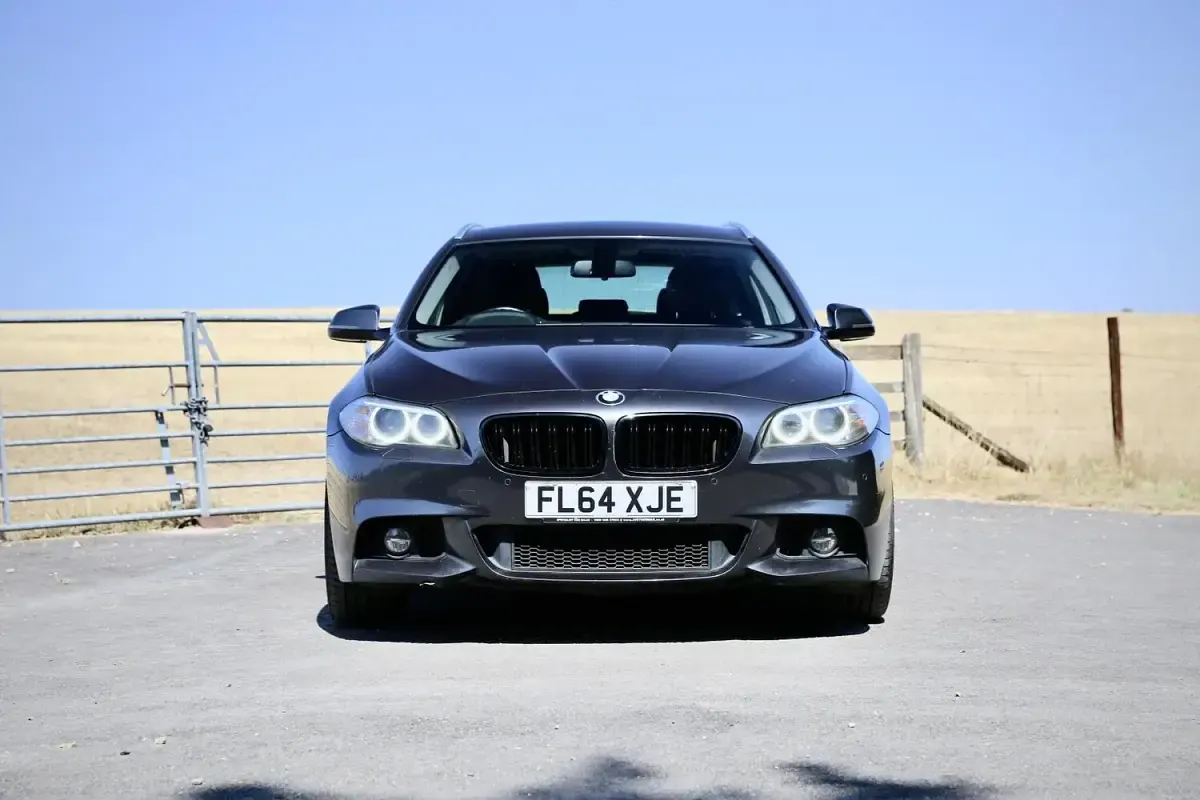 Used BMW 520 Luxury Line 2014 Grey Estate