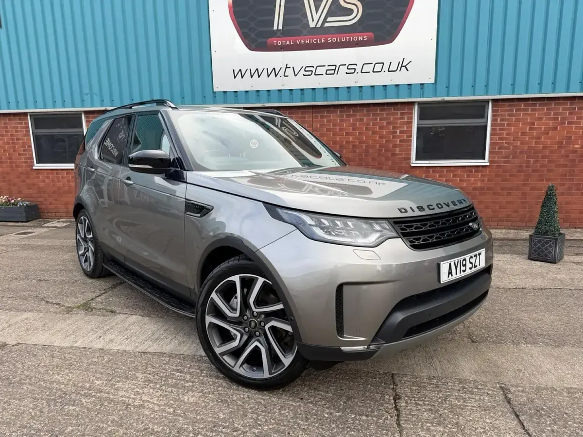 Used Land Rover Discovery HSE 2019 Silver SUV