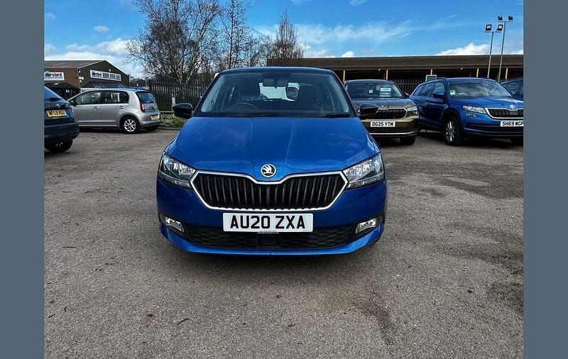 Used Skoda Fabia Colour Edition 95 HP (69 kW) 2020 Blue Hatchback