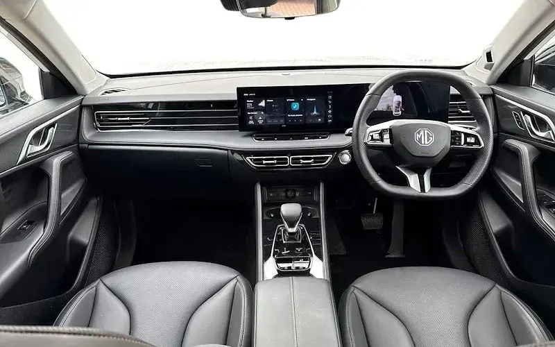 New MG HS Trophy 299 HP (219 kW) 2026 White SUV