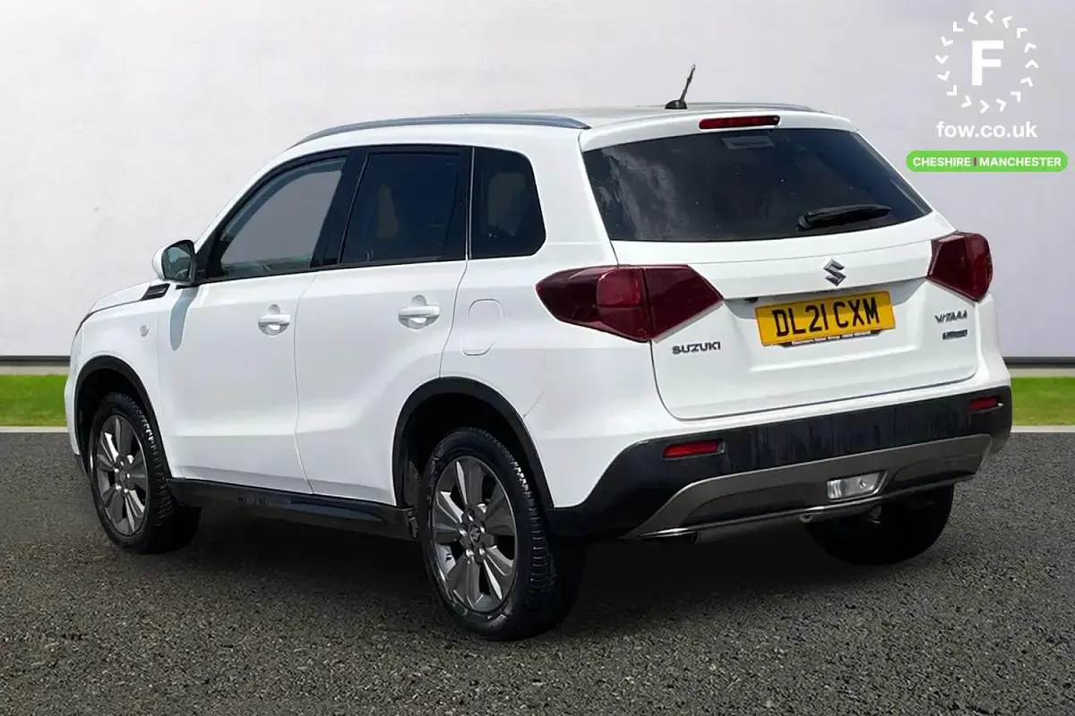 Used Suzuki Vitara SZ-T 129 HP (94 kW) 2021 White SUV