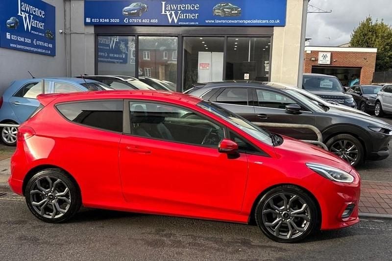 Used Ford Fiesta ST-Line X 140 HP (102 kW) 2018 Red Hatchback