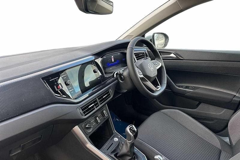 New VW Taigo Match 95 HP (69 kW) 2025 Reflex silver SUV