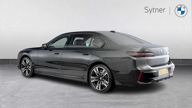 Used BMW i7 M Sport 330 kW (449 HP) 2025 Black Sedan