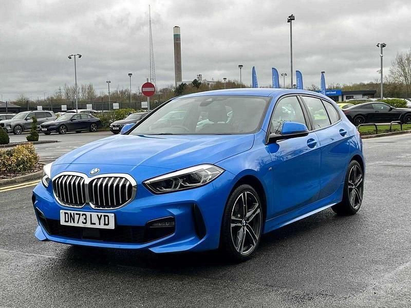 Used BMW 118 M Sport 134 HP (98 kW) 2023 Blue Hatchback