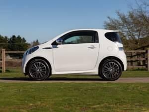Used Aston Martin Cygnet 98 HP (72 kW) 2012 White Hatchback