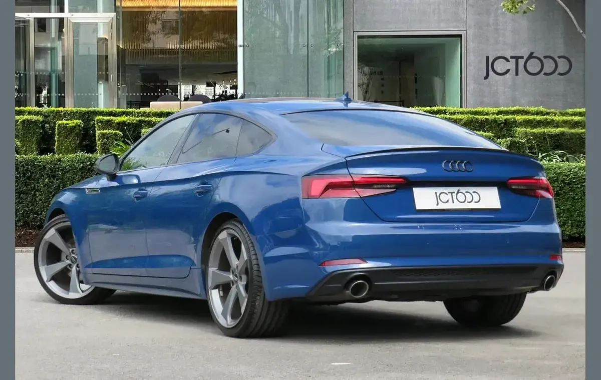 Used Audi A5 Black Edition 147 HP (108 kW) 2019 Blue Coupe