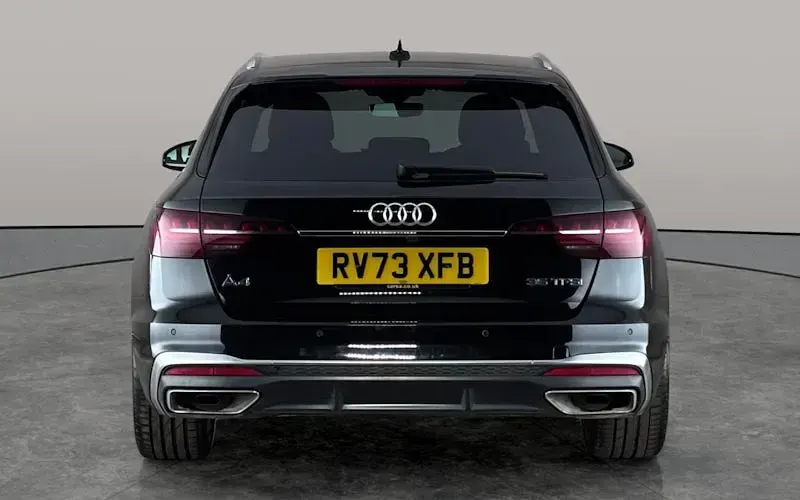 Used Audi A4 S-Line 150 HP (110 kW) 2023 Black Estate