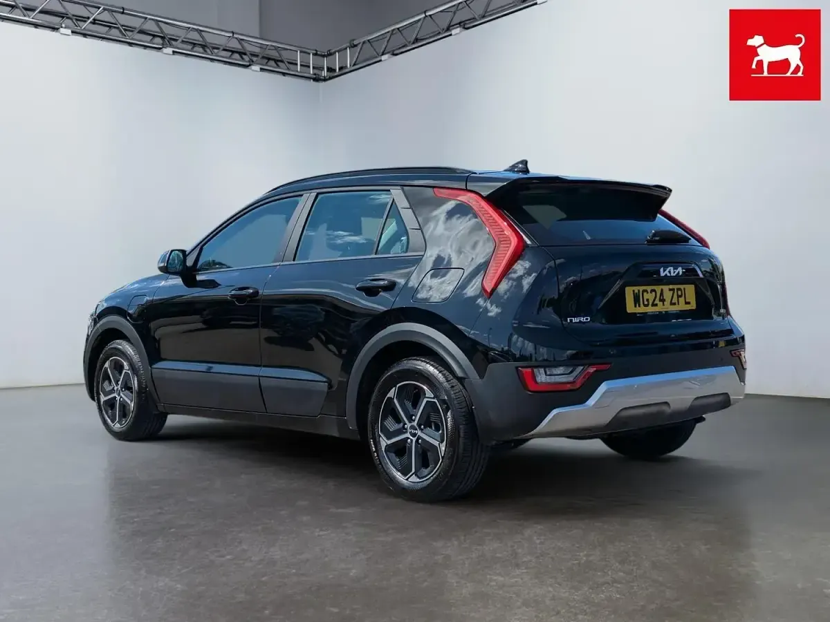 Used Kia Niro EX 180 HP (132 kW) 2024 Black SUV