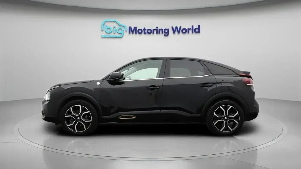 Used Citroën e-C4 100 kW (136 HP) 2023 Hatchback