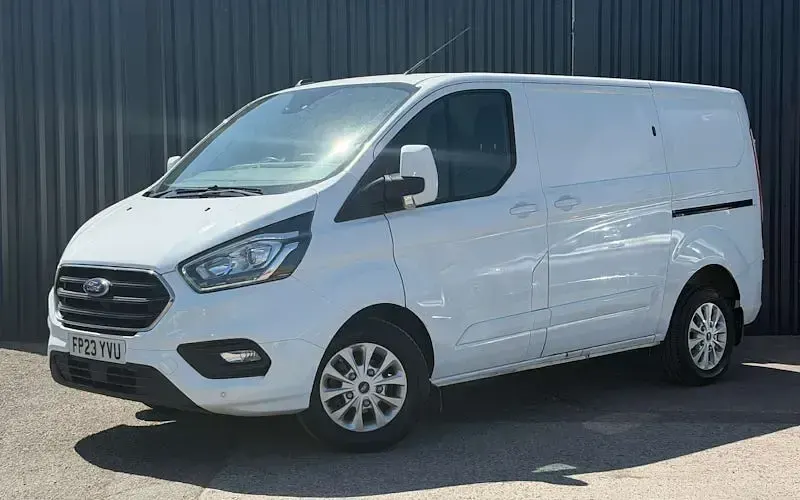 Used Ford Transit Custom Limited 131 HP (96 kW) 2023 White Van