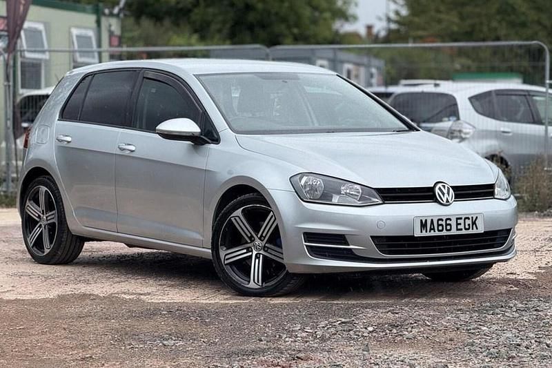 Silver Used 2016 VW Golf VII S Hatchback | £4,950 (Fair price) - Image 1/1