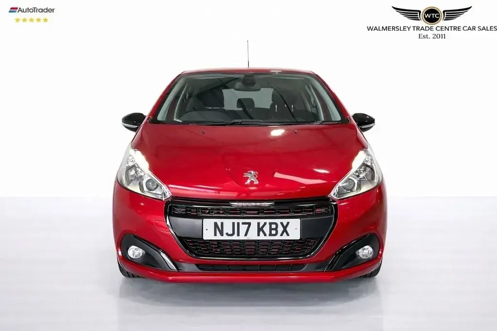 Usado Peugeot 208 GT-line 100 CV (73 kW) 2017 Rojo Utilitario
